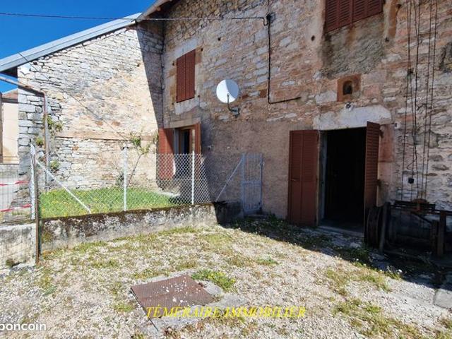 Maison vente à Lons-le-Saunier, Sirod