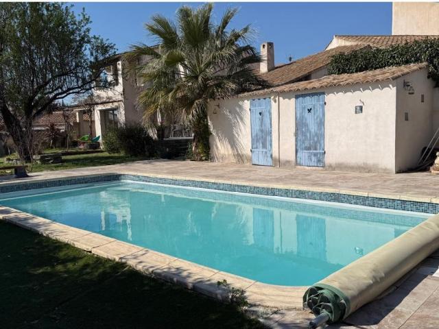 Maison vente à Aix-en-Provence, La Fare-les-oliviers
