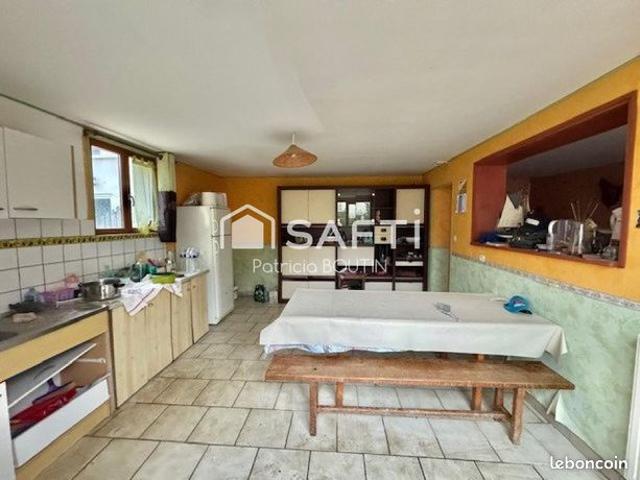 Maison vente à Parthenay, Ardin