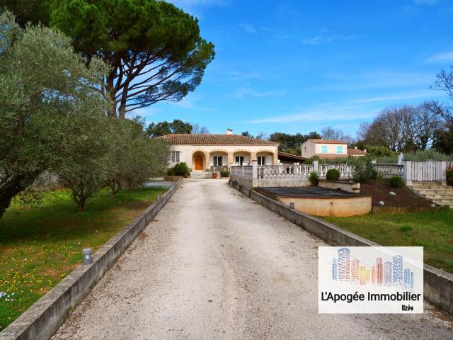 Maison vente à Nîmes, Uzès