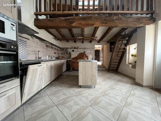 Maison vente à Confolens