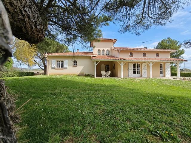 Maison vente à Berthouly, Labastide-Saint-Pierre