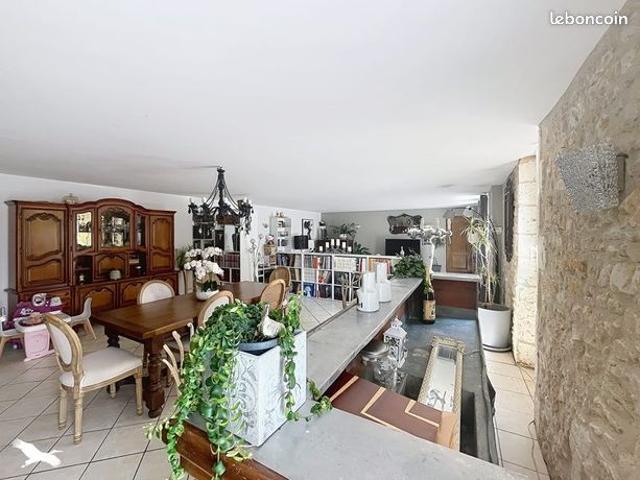Maison vente à Nontron, Vaunac