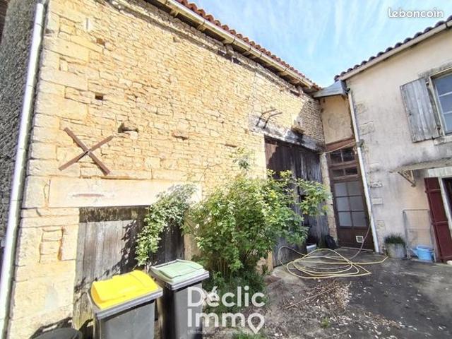 Maison vente à Verteuil-sur-Charente, Charente