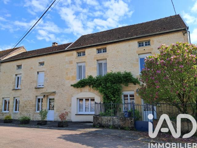 Maison vente à Montbard, Savoisy