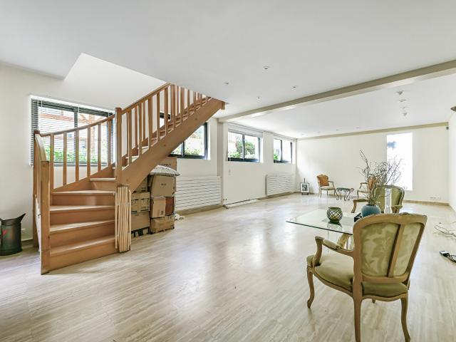 Maison vente à Paris, Île-de-France