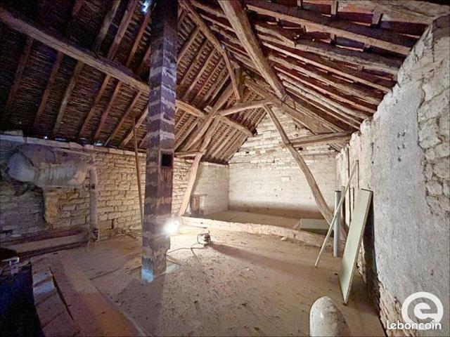 Maison vente à Auxerre, Courson-les-carrières