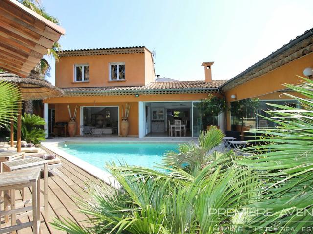 Maison vente à Arrondissement de Draguignan, Sainte-maxime