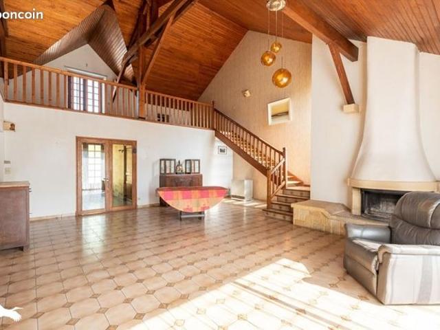 Maison vente à Argelès-Gazost, Viella