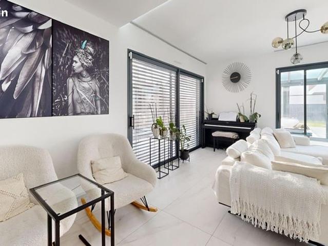 Maison vente à Mulhouse, Ottmarsheim