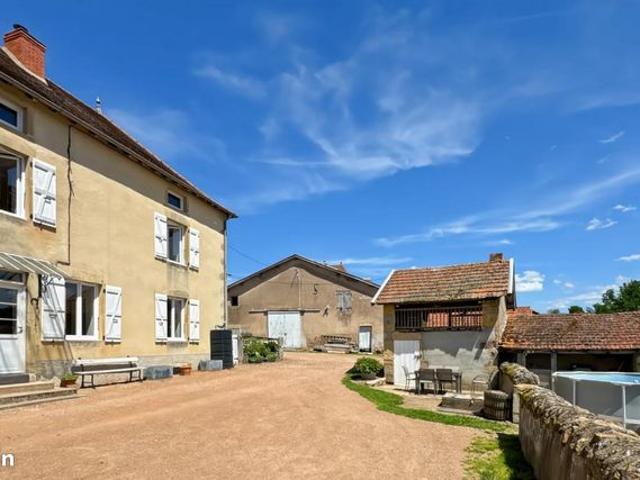 Maison vente à Charolles, Saint-laurent-en-brionnais