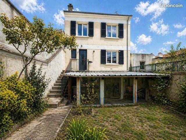 Maison vente à Dreux, Montreuil