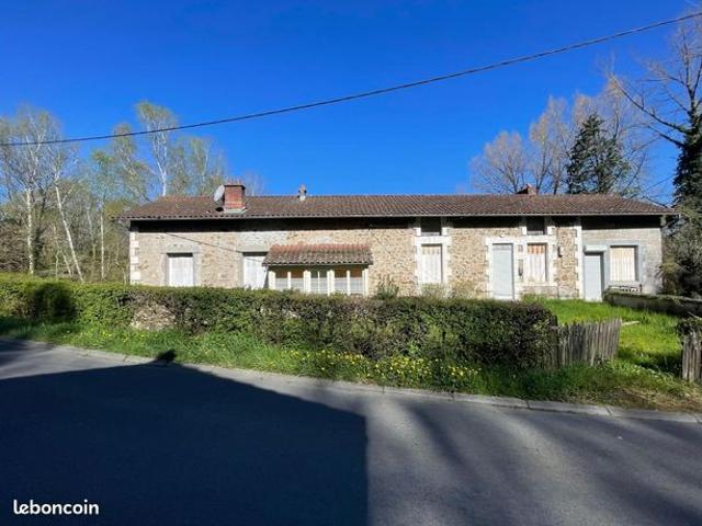 Maison vente à Confolens, Chassenon