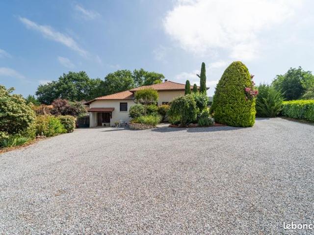 Maison vente à Mont-de-Marsan, Buanes