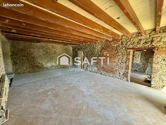 Maison vente à Bressuire, Boismé