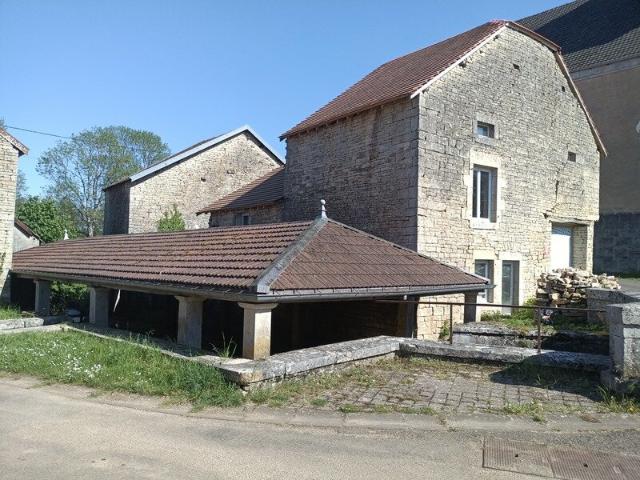 Maison vente à Vesoul, Oyrières