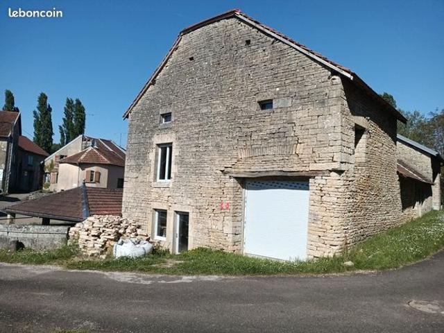 Maison vente à Vesoul, Champlitte
