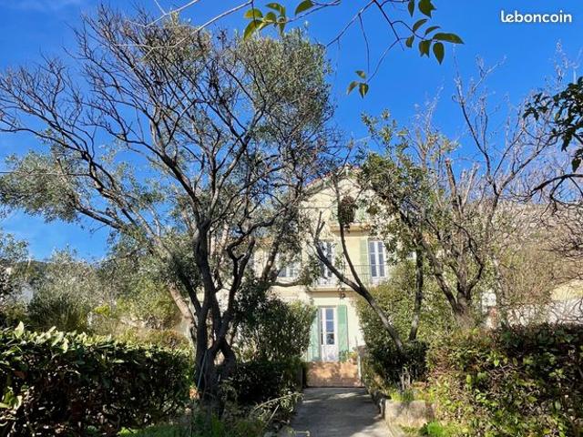 Maison vente à Arrondissement de Toulon, Toulon