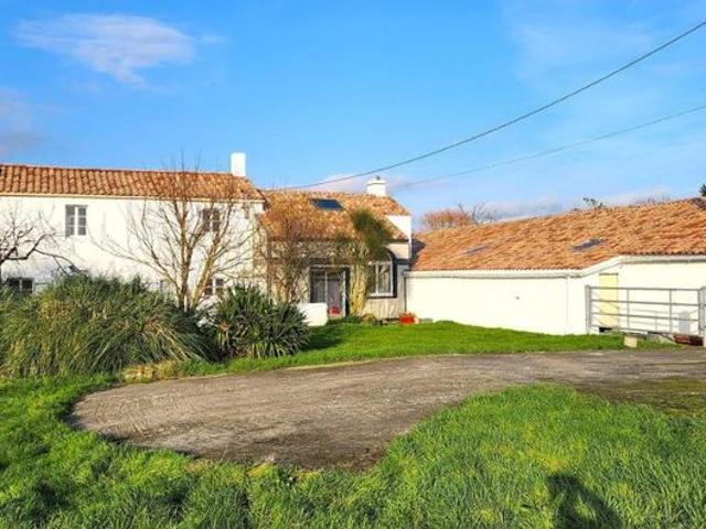 Maison vente à Niort, Bouin