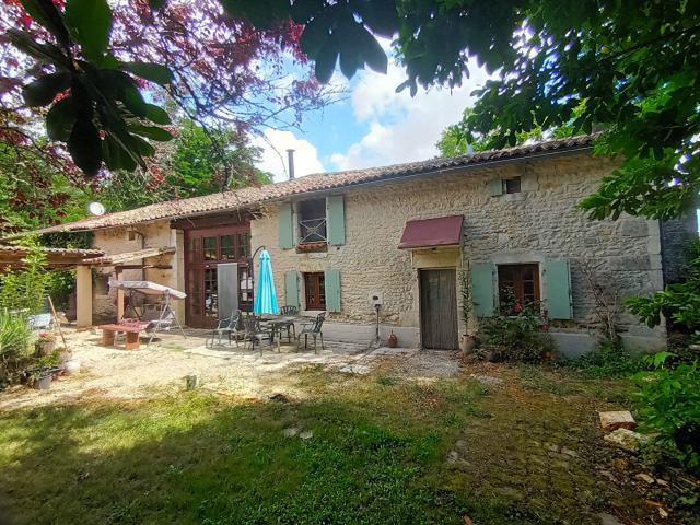 Maison vente à Montmorillon, Couhé