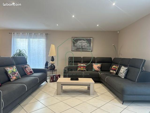 Maison vente à Villefranche-de-Rouergue, Decazeville