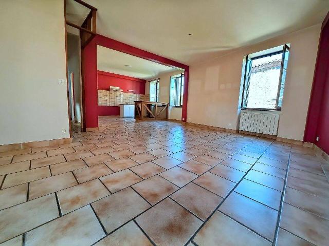 Maison location à Chauriat, Puy-de-Dôme