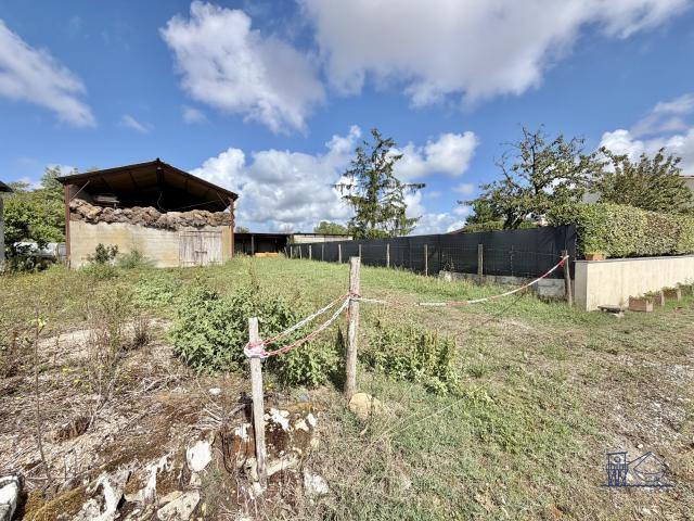 Maison vente à Brie-sous-Mortagne, Charente-Maritime