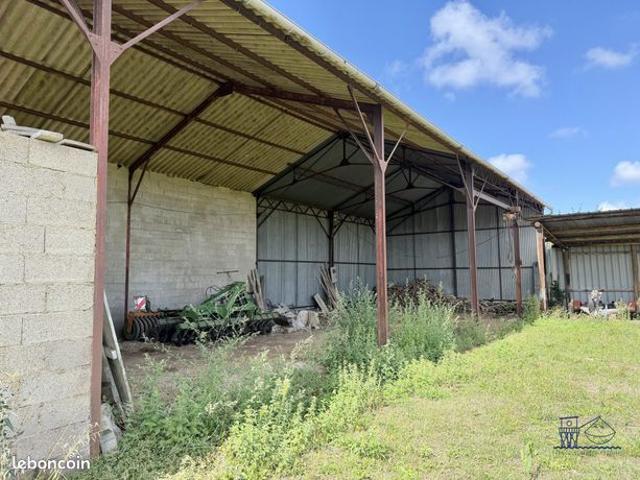 Maison vente à Saintes, Brie-sous-mortagne