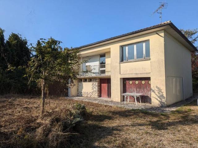 Maison vente à Gensac-la-pallue, La Prévoute