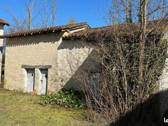 Maison vente à Périgueux, Bouteilles-saint-sébastien