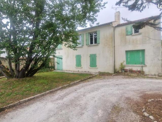 Maison vente à Croix-chapeau