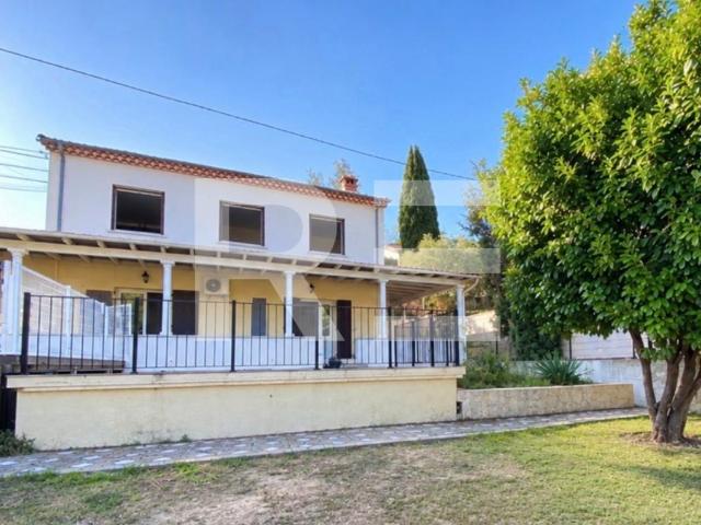 Maison vente à Quartier d'Espagne, Nîmes