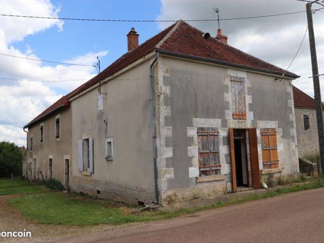 Maison vente à Cosne-Cours-sur-Loire, Varennes-lès-narcy