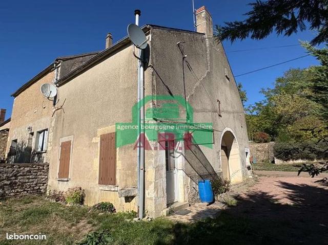 Maison vente à Brinon-sur-Beuvron, Nièvre