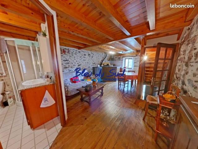 Maison vente à Prades, Nyer