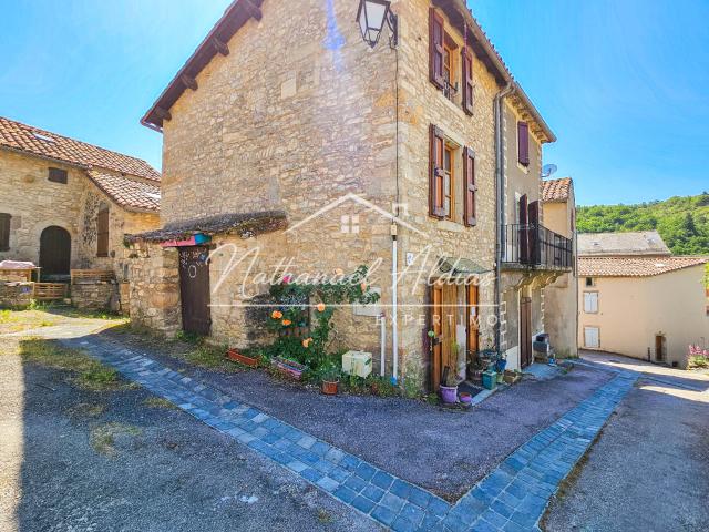 Maison vente à Millau, Fondamente