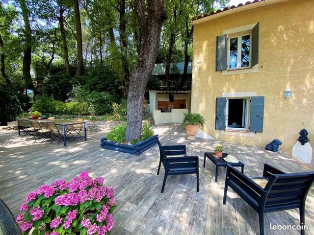 Maison vente à Marseille, Auriol