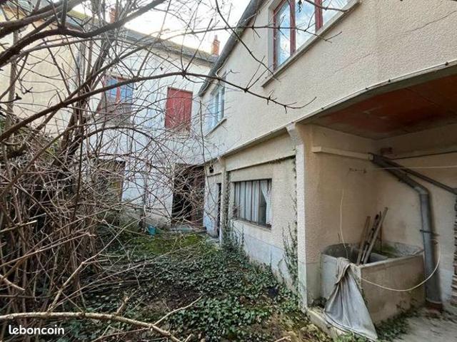 Maison vente à Saint-Amand-Montrond, Châteauneuf-sur-cher