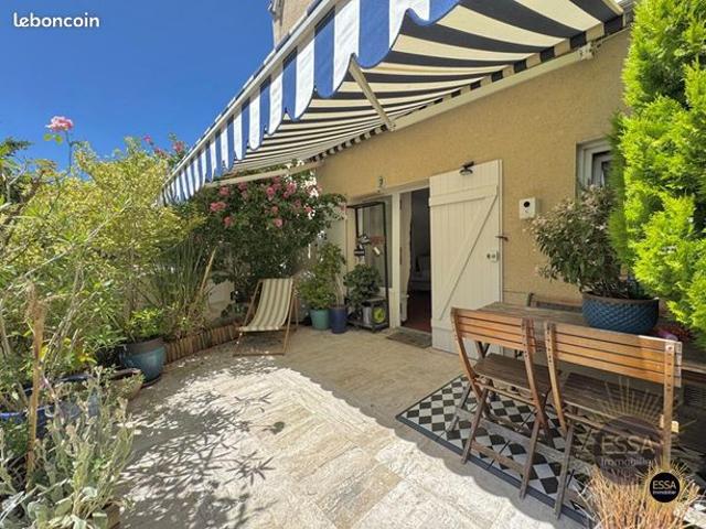 Maison vente à Versailles, Bailly