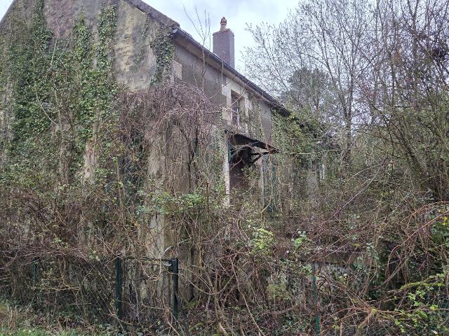 Maison vente à Les Bardins, Menou