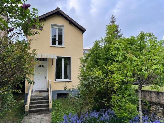 Maison vente à Niort, Avon