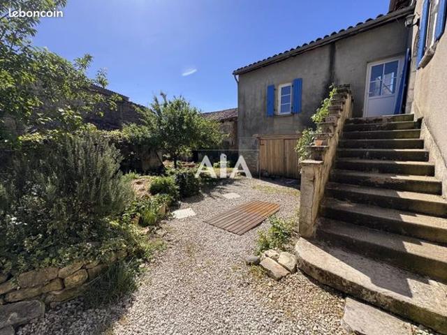 Maison vente à Confolens, Lonnes