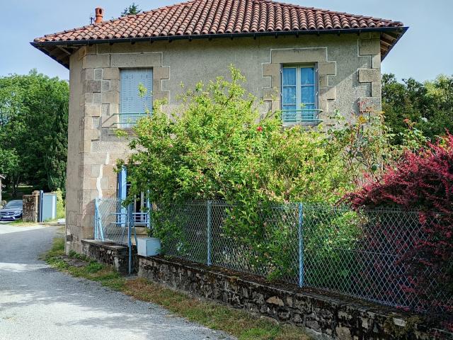 Maison vente à Guéret, Soubrebost