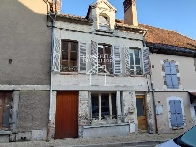 Maison vente à Saint-Julien-du-Sault, Yonne