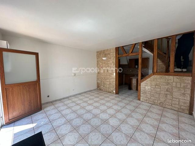 Maison vente à Rouen, Montville