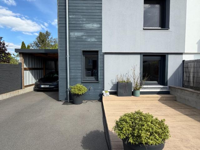 Maison vente à Laval, Saint-berthevin