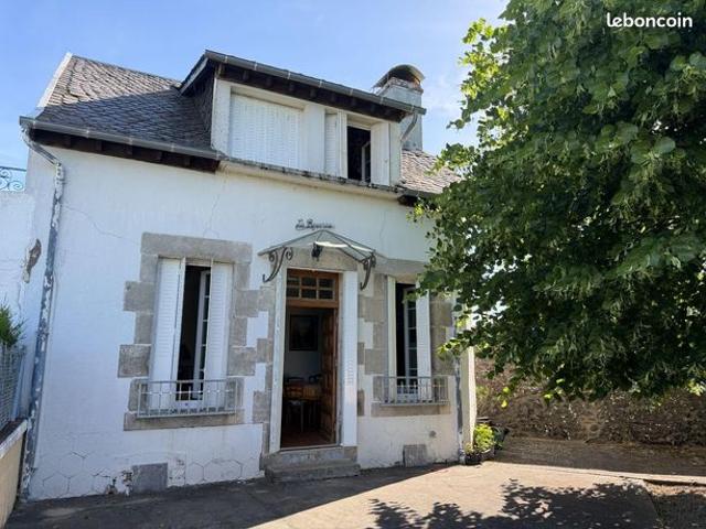 Maison vente à Chaussenac, Cantal
