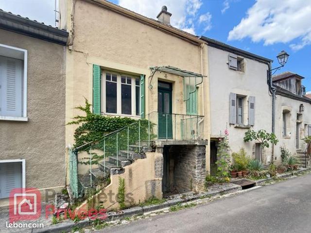 Maison vente à Montargis, Noyers