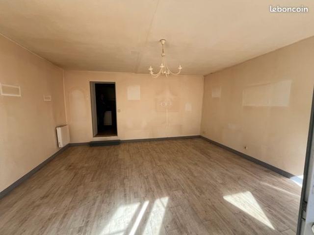 Maison vente à La Châtre