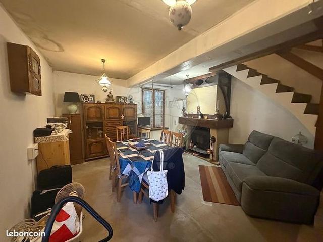 Maison vente à Sens, Champigny